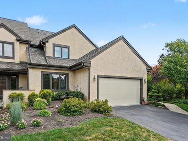 944 HEDGEROW COURT, BLUE BELL, PA 19422