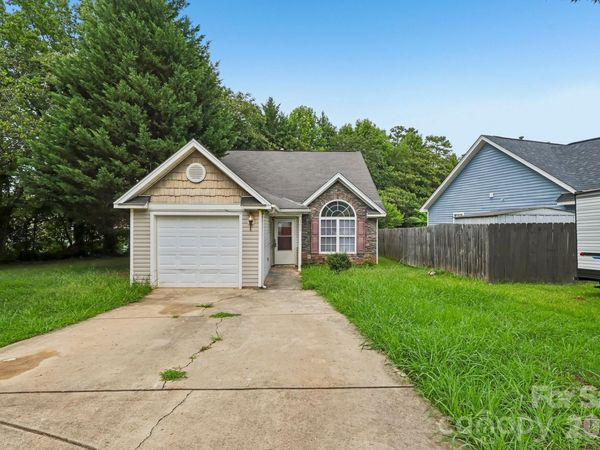 3611 Maggie Laney Drive, Charlotte, NC 28216