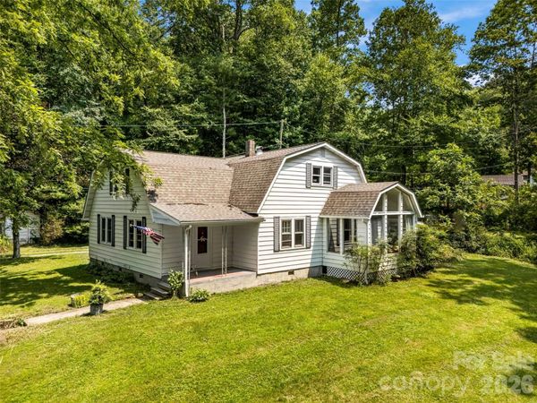 680 Pennsylvania Road , Arden, NC 28704
