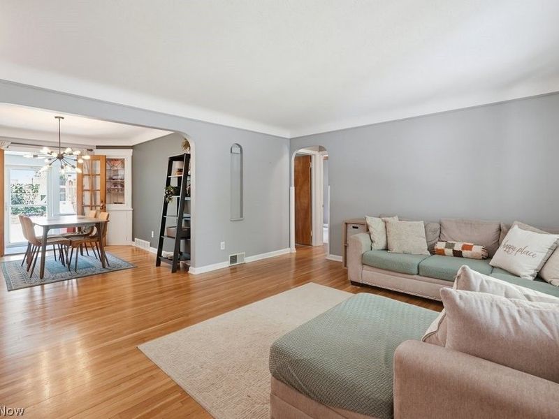 4526 W 228th Street , Fairview Park, OH 44126 Photo 3
