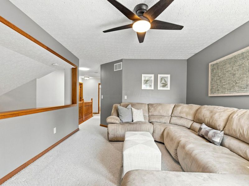 8482 Olenbrook Drive , Lewis Center, OH 43035 Photo 41
