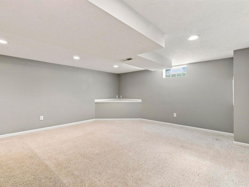 8482 Olenbrook Drive , Lewis Center, OH 43035 Photo 44
