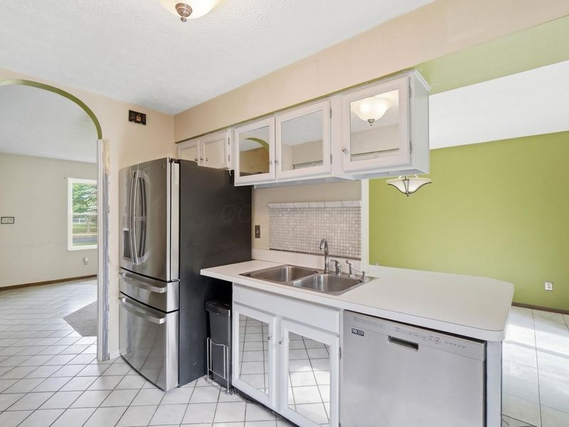 36 N Spring Road , Westerville, OH 43081 Photo 11