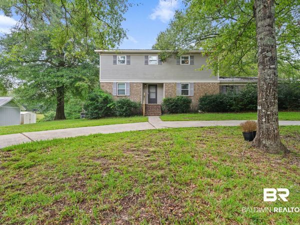 5153 Wear Rd, Grand Bay, AL 36541