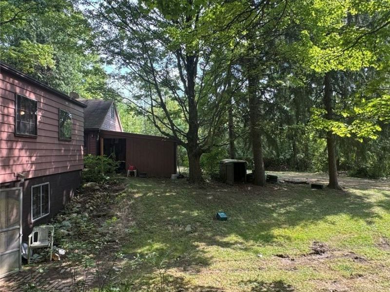 2410 N Revere Road, Akron, OH 44333 Photo 4