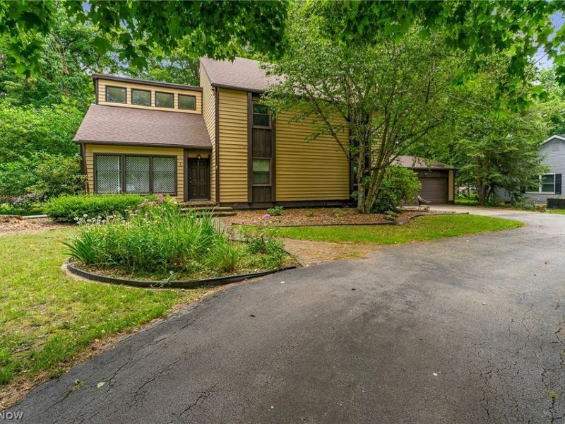 5573 Logan Arms Drive , Youngstown, OH 44420 Photo 33