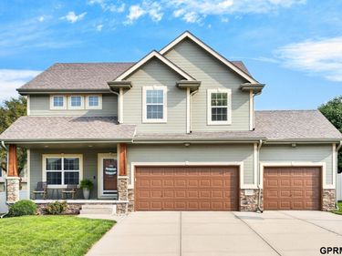 17320 Bedford Avenue, Omaha, NE 68116