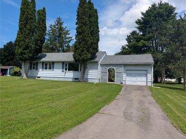 1 Kathleen Street, Oxford, NY 13830
