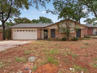 1117 Blue Carriage Lane N, Fort Worth, TX 76120