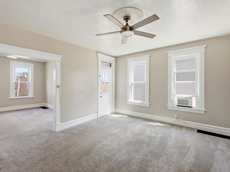 245 Jefferson Street , Newark, OH 43055 Photo 6
