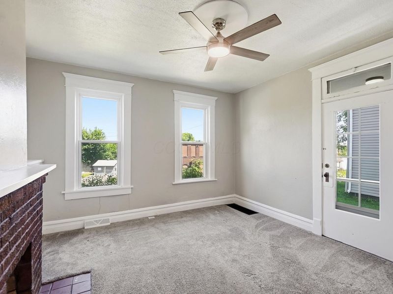 245 Jefferson Street , Newark, OH 43055 Photo 9