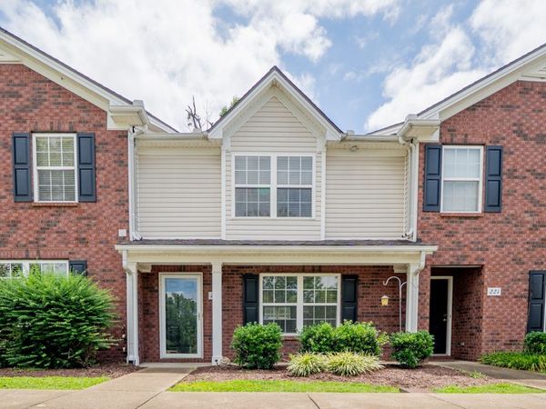 223 Buck Run Dr , Nashville, TN 37214