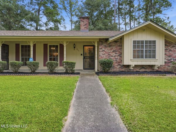 237 Baybury Lane, Jackson, MS 39212