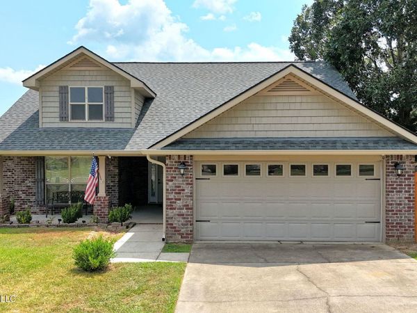 17288 Meadowbrook Lane, Gulfport, MS 39503