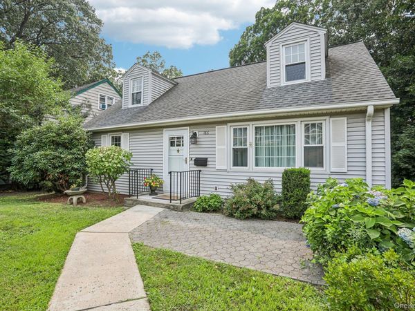 186 Chase Avenue , Yonkers, NY 10703