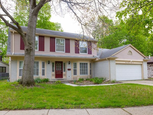 3356 Tacoma Circle, Ann Arbor, MI 48108