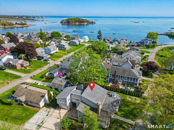 15 Lake Shore , East Lyme, CT 06333