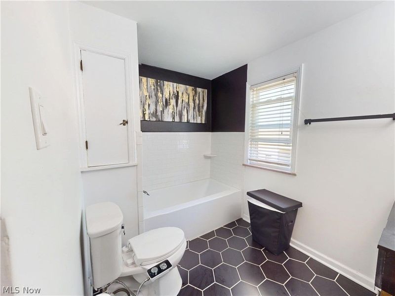 2168 Fenwick Road , University Heights, OH 44118 Photo 30