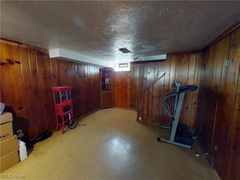 2168 Fenwick Road , University Heights, OH 44118 Photo 36