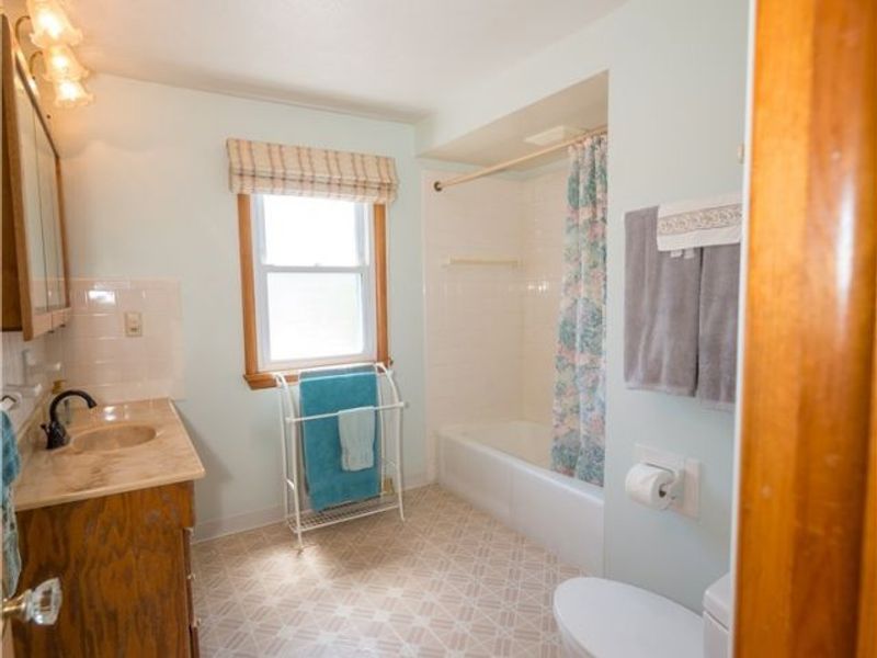 800 East 332nd Street, Eastlake, OH 44095 Photo 30