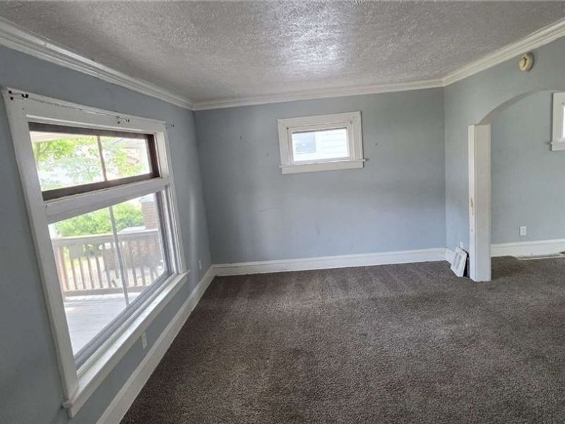 13420 Saybrook Avenue , Garfield Heights, OH 44105 Photo 3