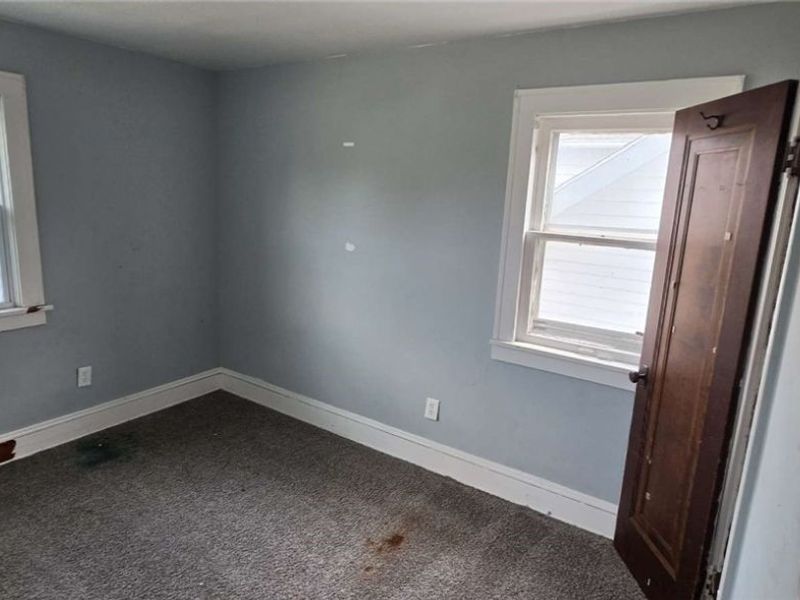 13420 Saybrook Avenue , Garfield Heights, OH 44105 Photo 9