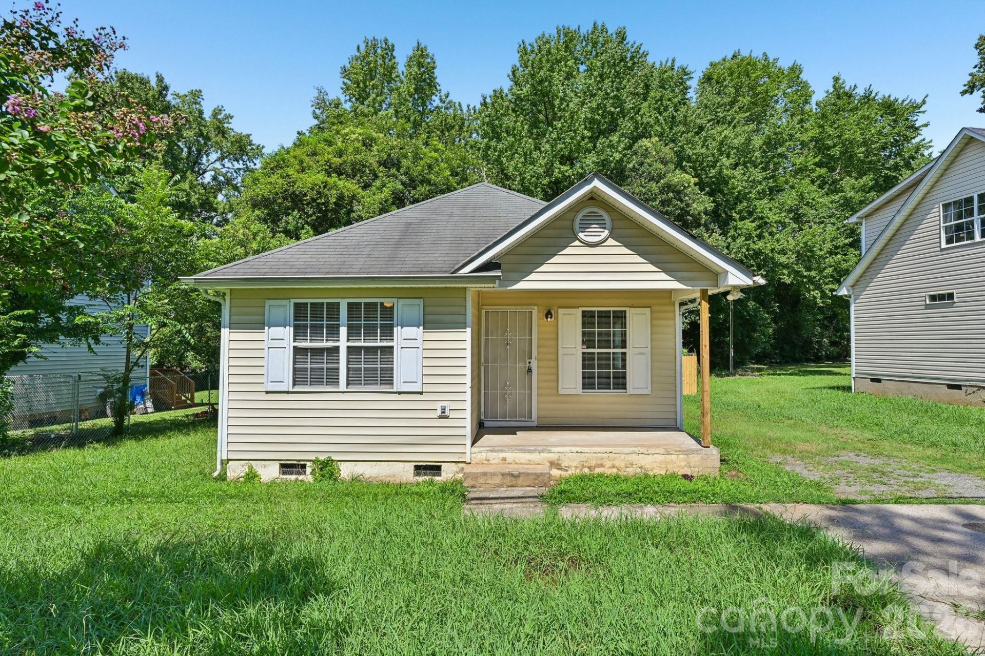 2664 Old Steele Creek Road, Charlotte, NC 28208 Main Photo