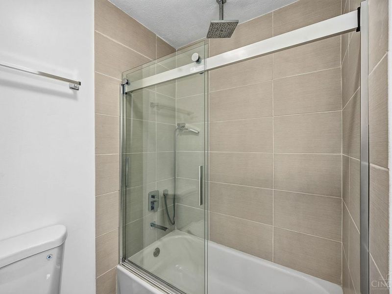 8128 Rollingwood Way, West Chester, OH 45069 Photo 37