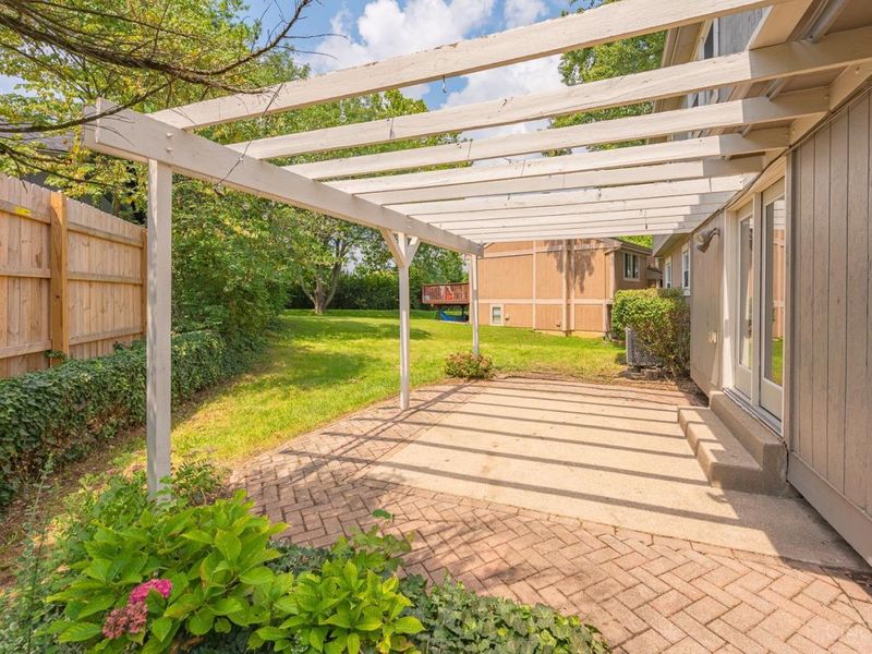 8128 Rollingwood Way, West Chester, OH 45069 Photo 44