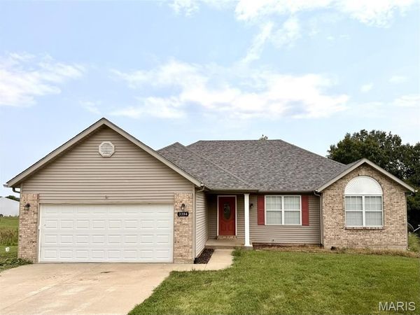3394 Dissen Road, New Haven, MO 63068