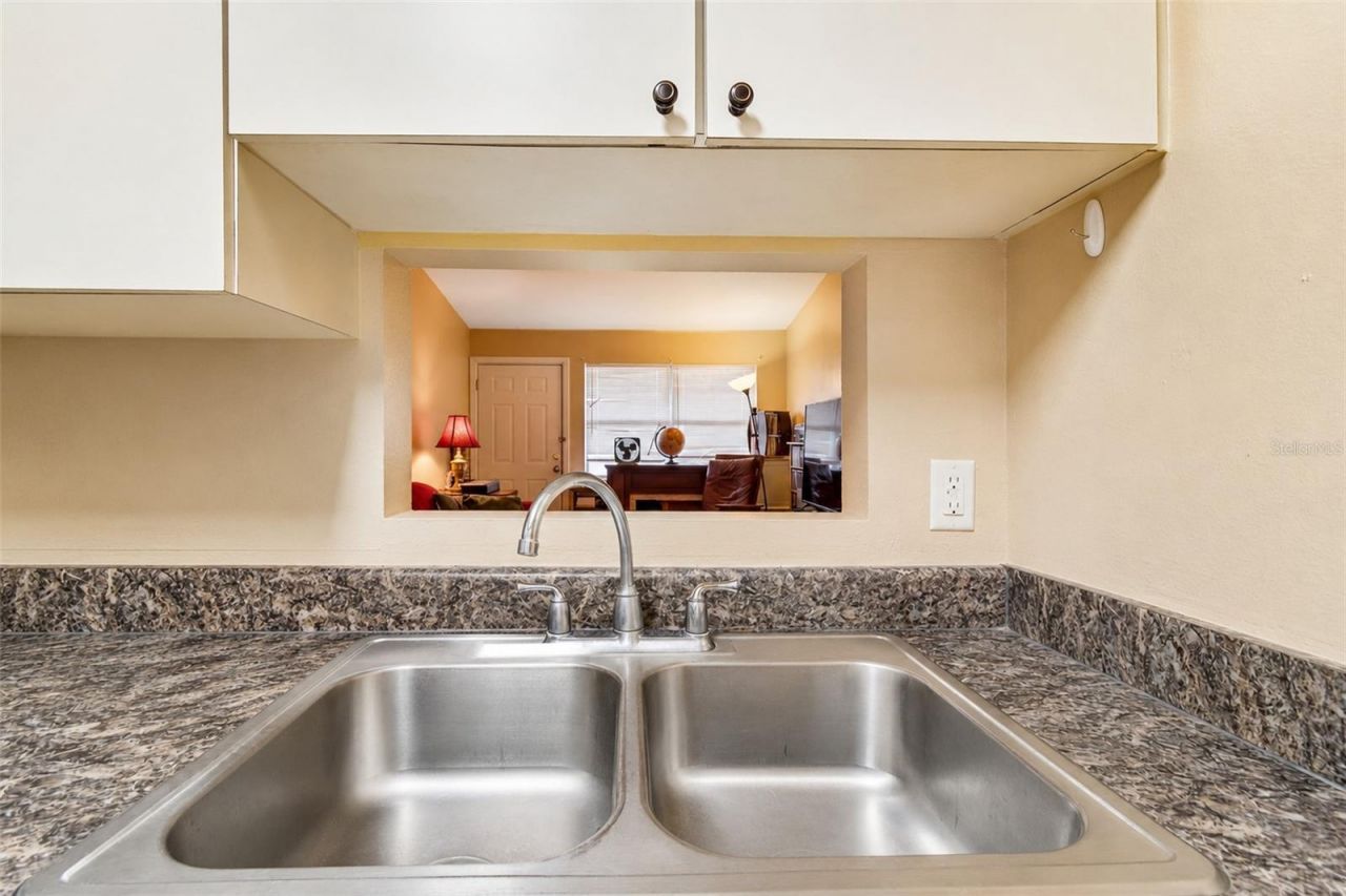 3132 Bloomingdale Villas Court, Brandon, FL 33511 Photo