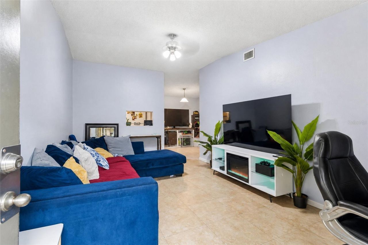 3132 Bloomingdale Villas Court, Brandon, FL 33511 Photo