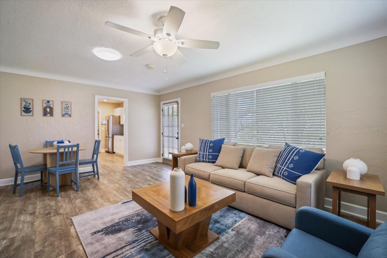 2126 Hyde Park Street, Sarasota, FL 34239 Photo
