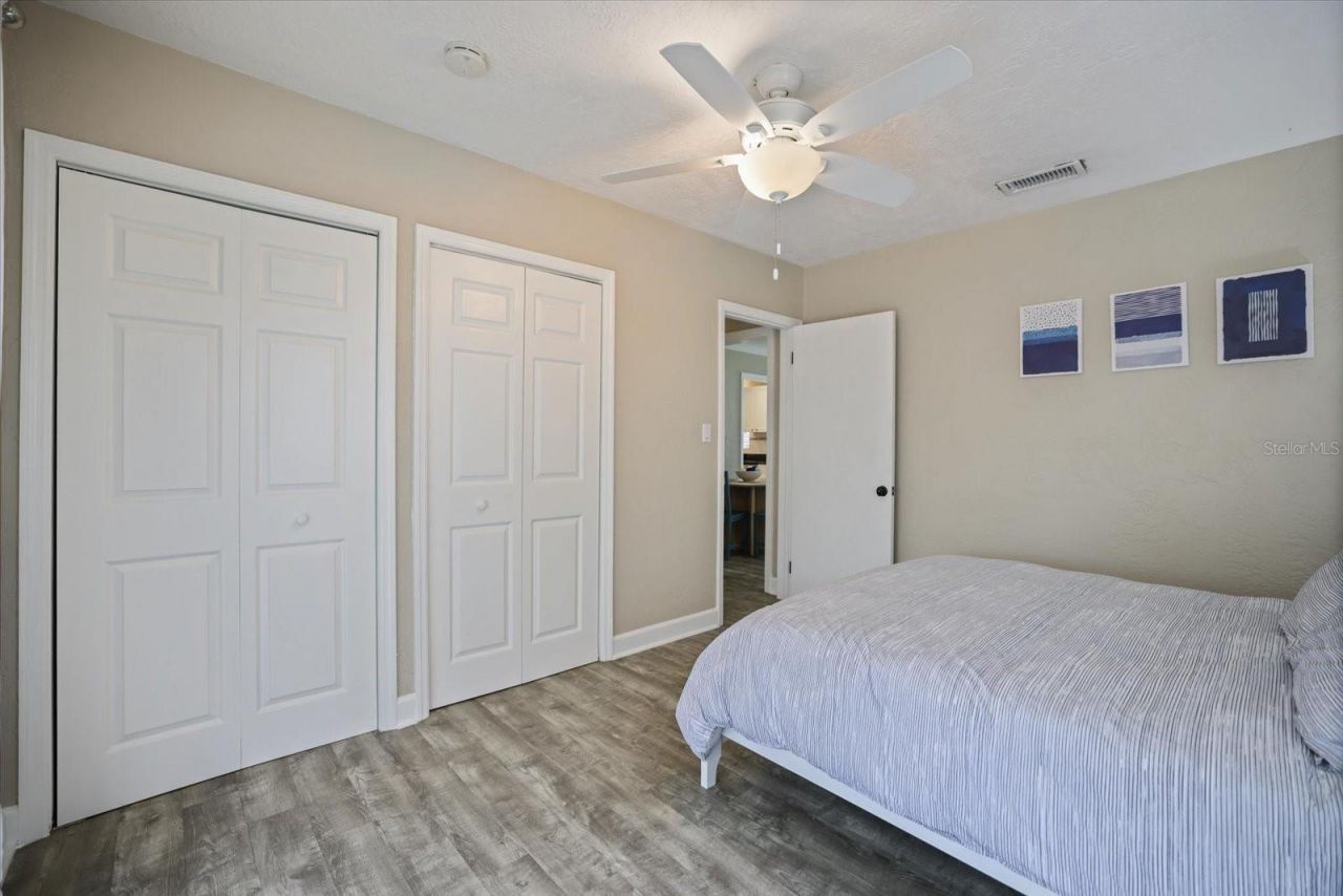 2126 Hyde Park Street, Sarasota, FL 34239 Photo