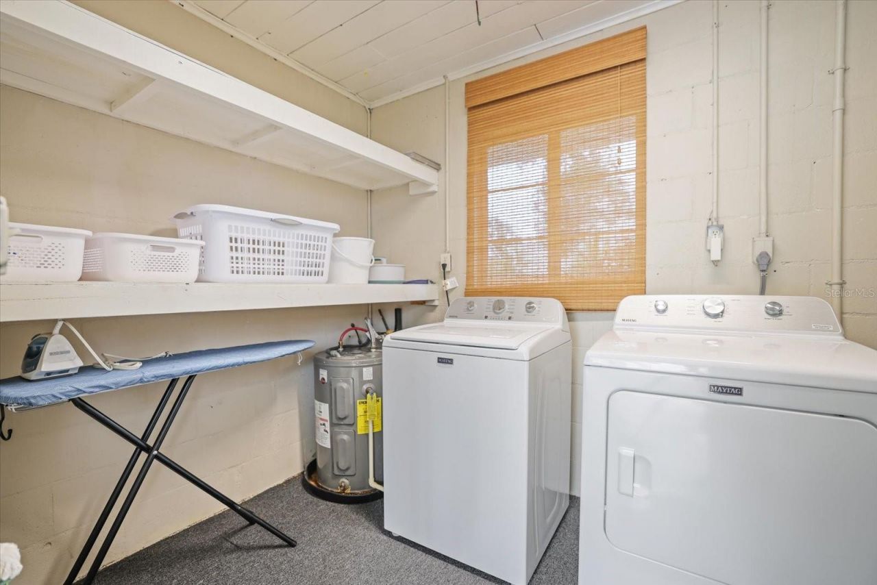 2126 Hyde Park Street, Sarasota, FL 34239 Photo