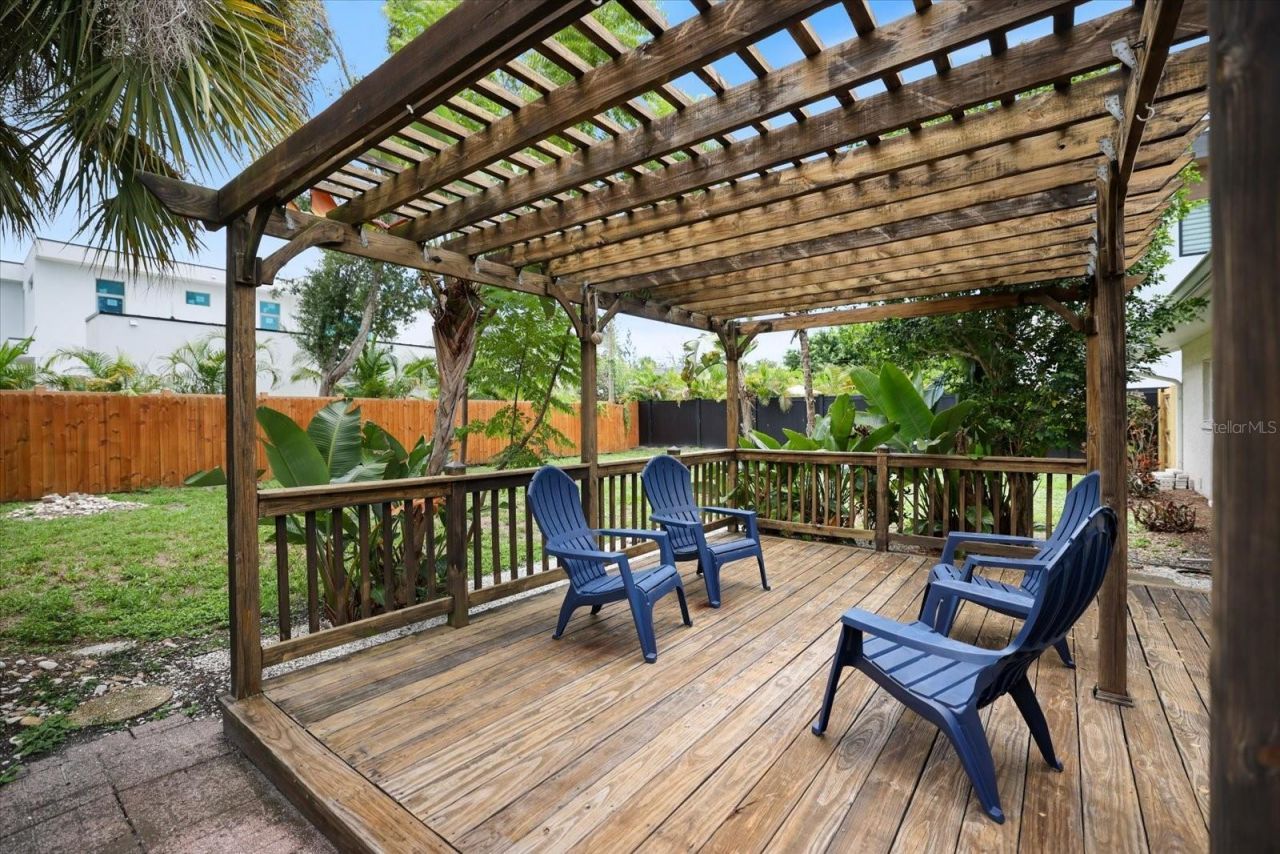 2126 Hyde Park Street, Sarasota, FL 34239 Photo