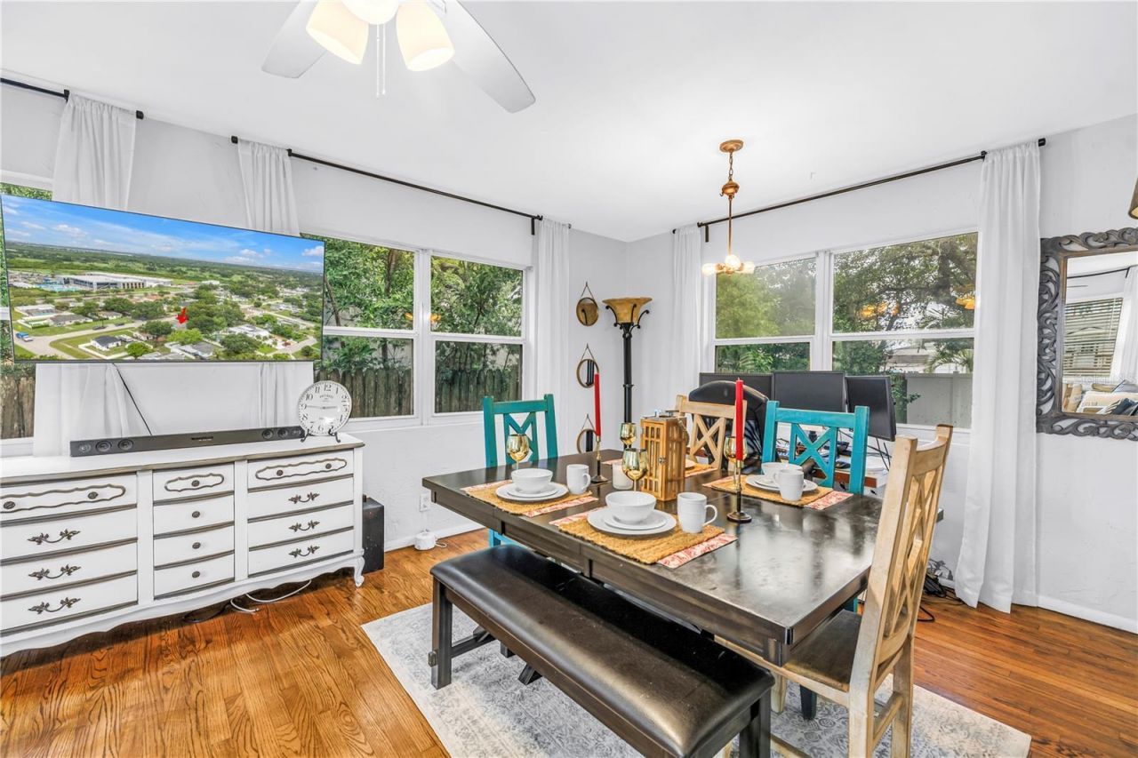 416 61st Avenue Ne, Saint Petersburg, FL 33703 Photo