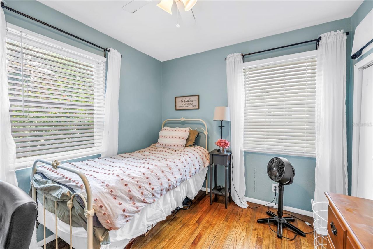 416 61st Avenue Ne, Saint Petersburg, FL 33703 Photo