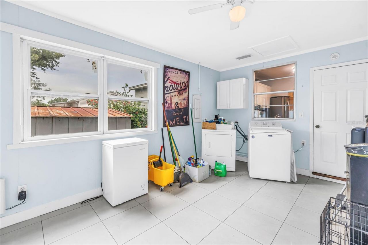 416 61st Avenue Ne, Saint Petersburg, FL 33703 Photo
