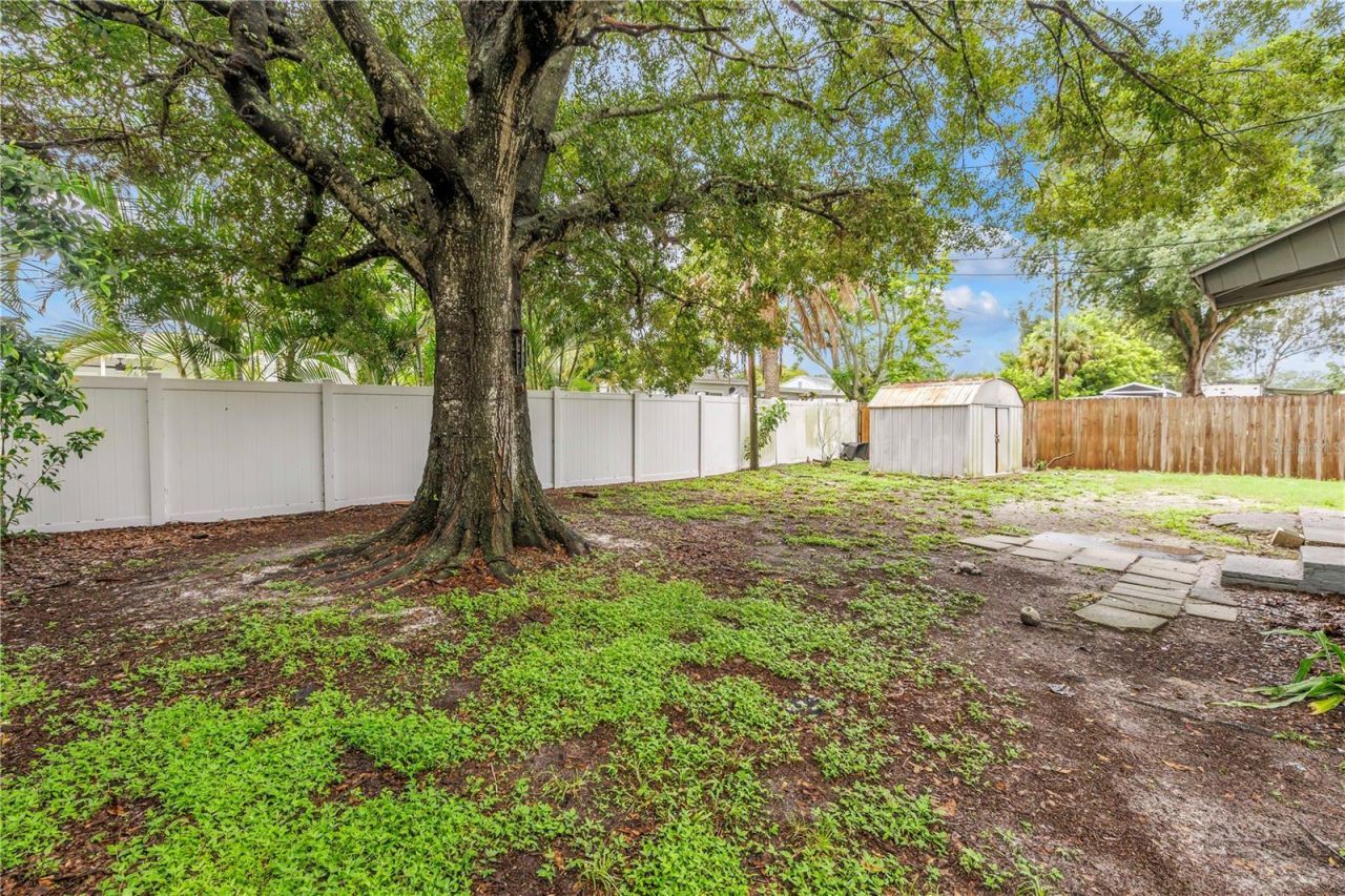 416 61st Avenue Ne, Saint Petersburg, FL 33703 Photo