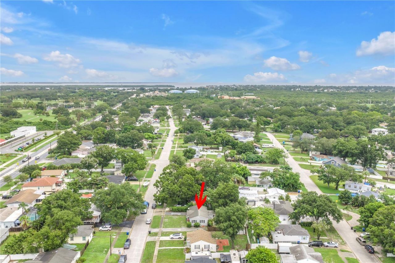 416 61st Avenue Ne, Saint Petersburg, FL 33703 Photo