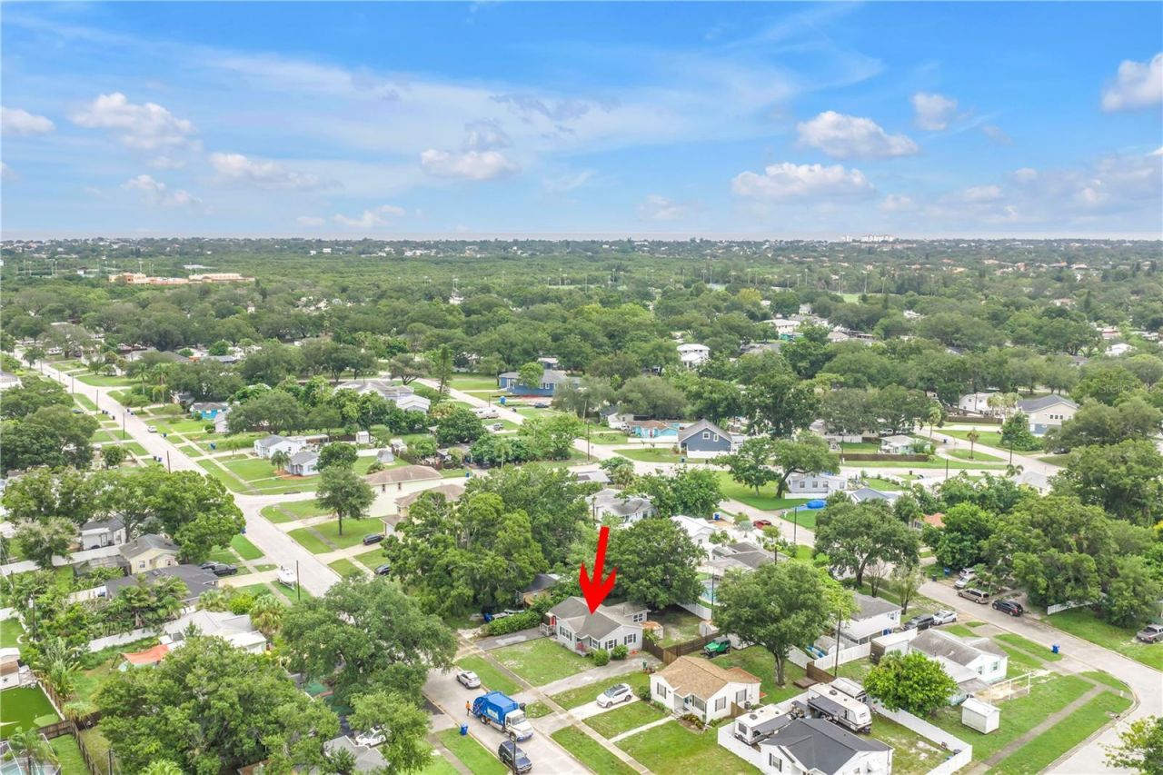 416 61st Avenue Ne, Saint Petersburg, FL 33703 Photo