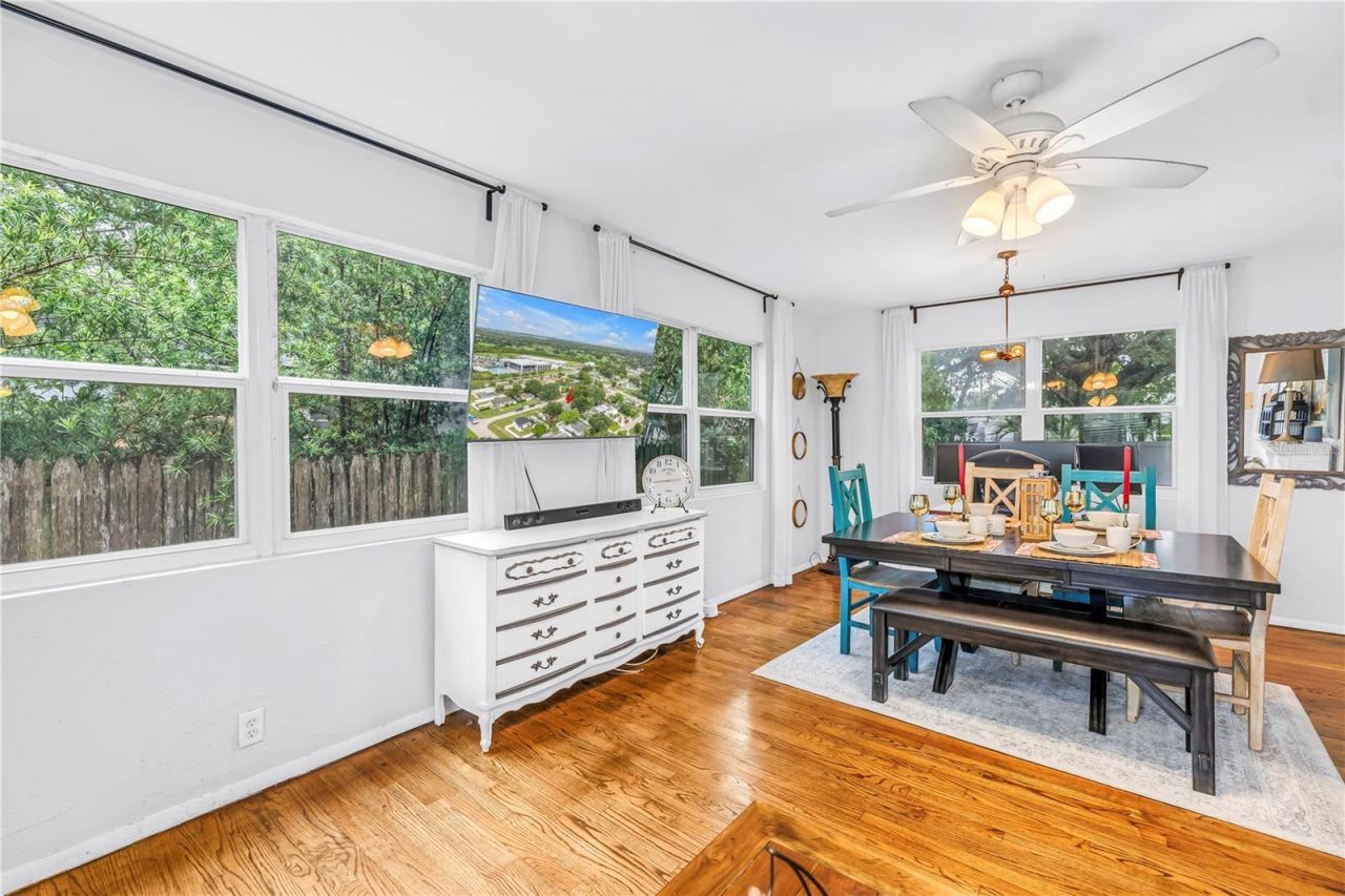 416 61st Avenue Ne, Saint Petersburg, FL 33703 Photo