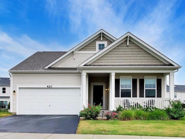 420 Radcliff Lane , South Elgin, IL 60177