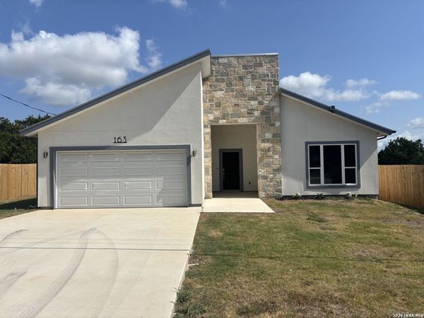 163 Remington, Spring Branch, TX 78070