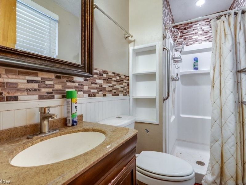 5622 Brentwood Avenue NW, North Canton, OH 44720 Photo 23