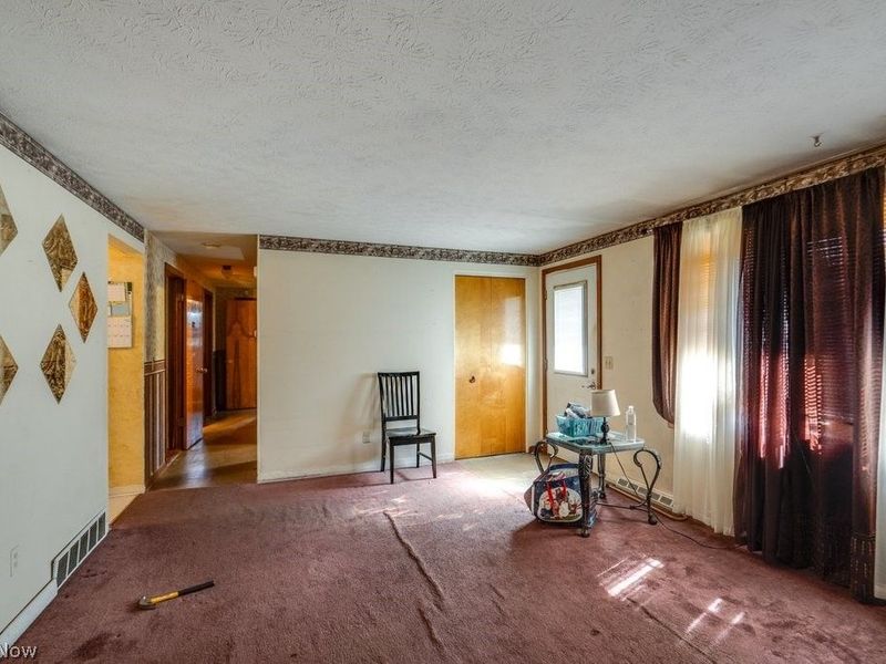 5622 Brentwood Avenue NW, North Canton, OH 44720 Photo 5