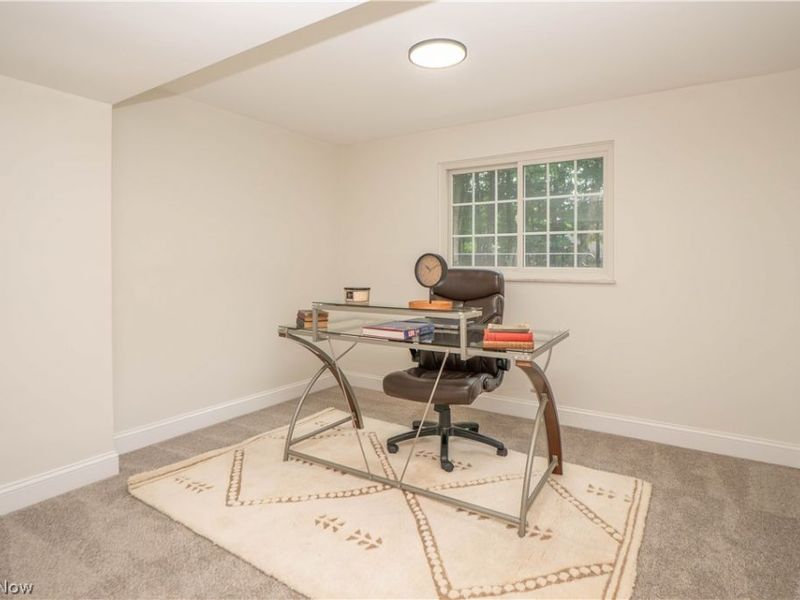 510 Lourdes Drive , Cuyahoga Falls, OH 44223 Photo 12