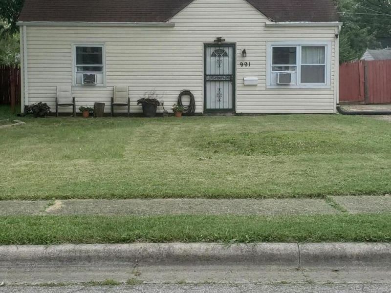 991 Dimson Drive E, Columbus, OH 43213 Photo 2
