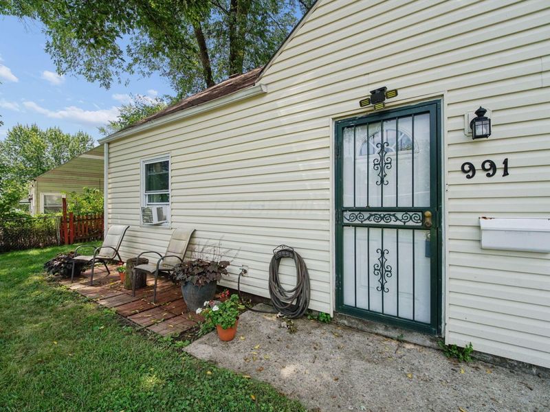 991 Dimson Drive E, Columbus, OH 43213 Photo 8